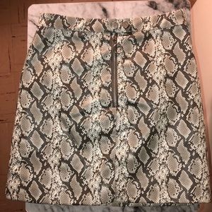 H&M Skirts - Snake print skirt H&M Skirts - Snake print skirt